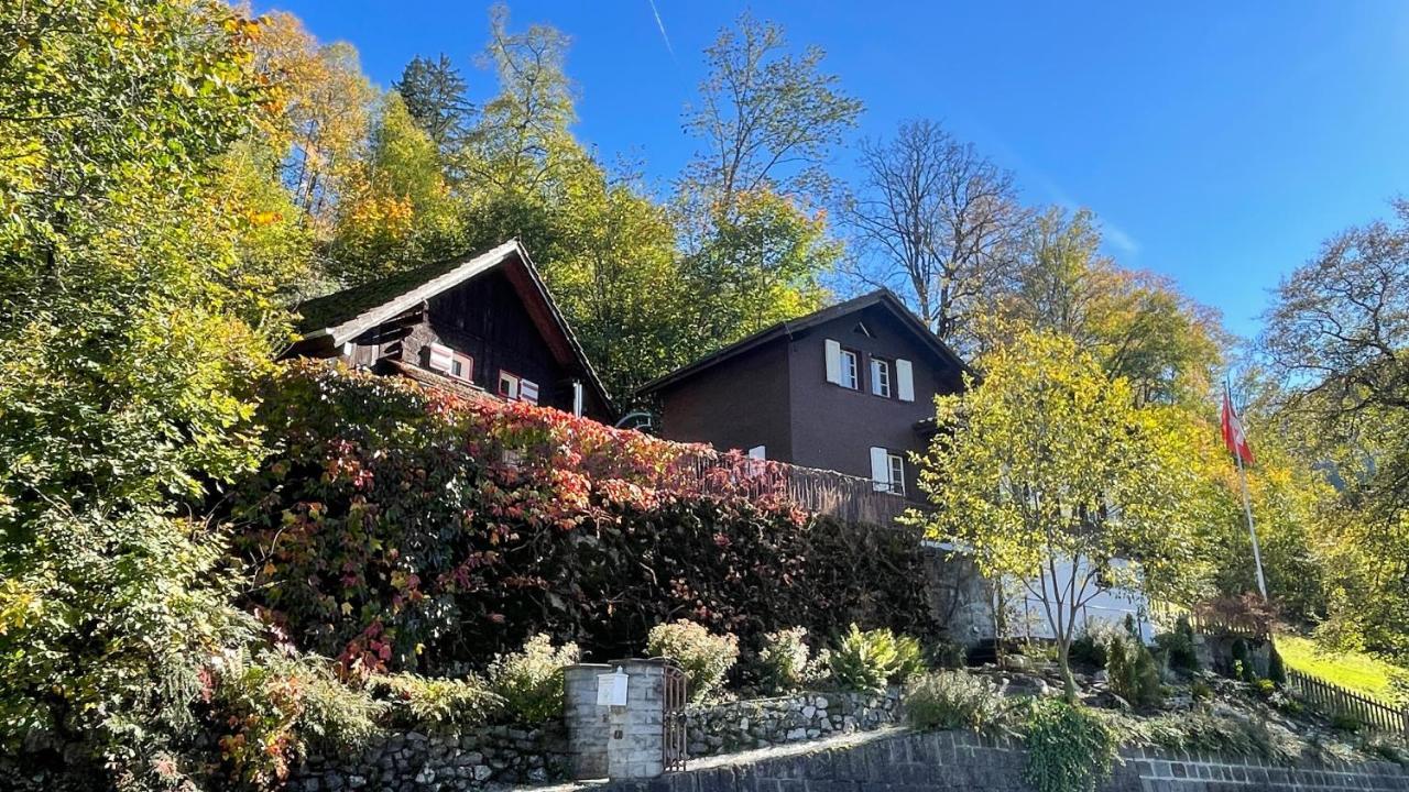 Romantic Private Superior Swiss Chalet With Hottub Lungern Bagian luar foto